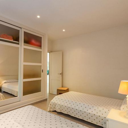 Harbour View 2 Apartment Cala Figuera  Exterior photo